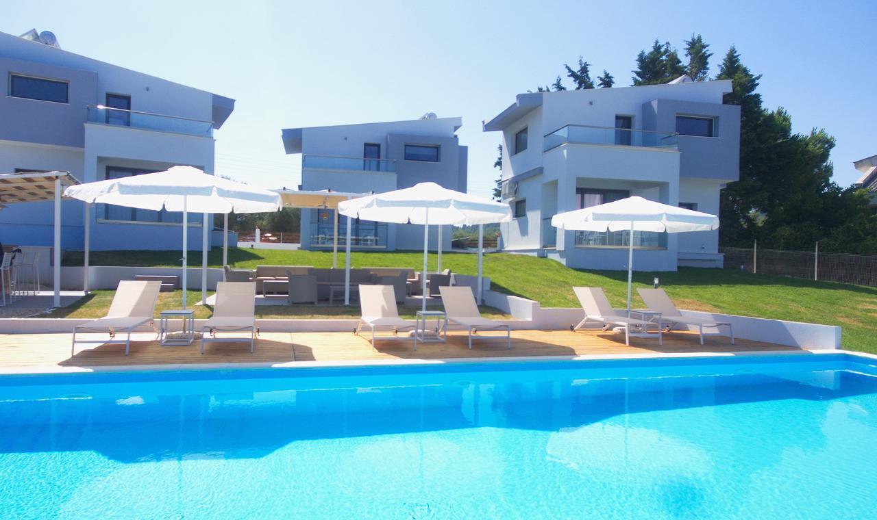 Blue Avenue Aparthotel Paliouri Exteriör bild