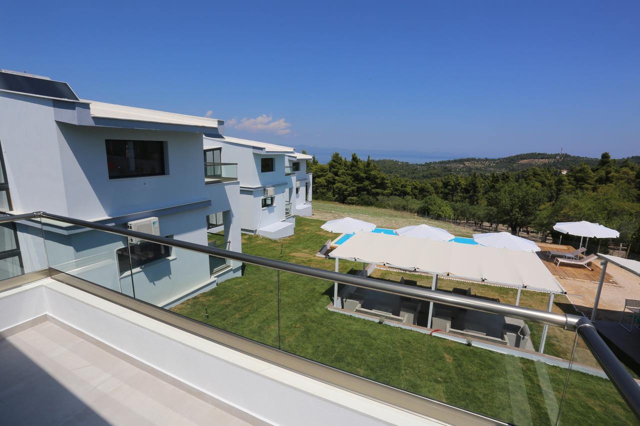 Blue Avenue Aparthotel Paliouri Exteriör bild